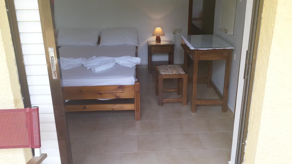 Rooms Leonidas กิสเซมอส ภายนอก รูปภาพ